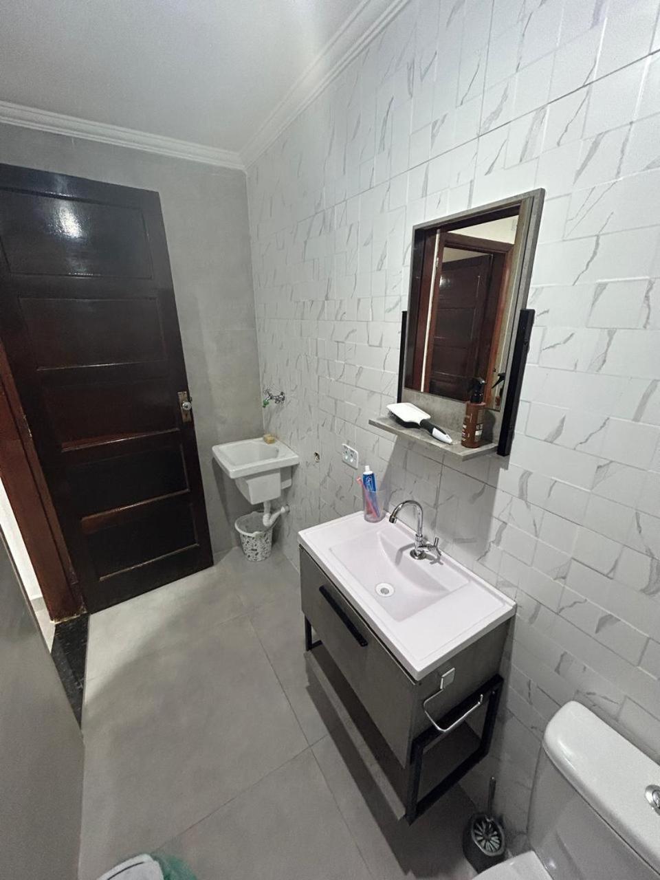 Apartamento 108 Condominio Serena A 150 Metros Da Praia - Guilhermina - Praia Grande Esterno foto